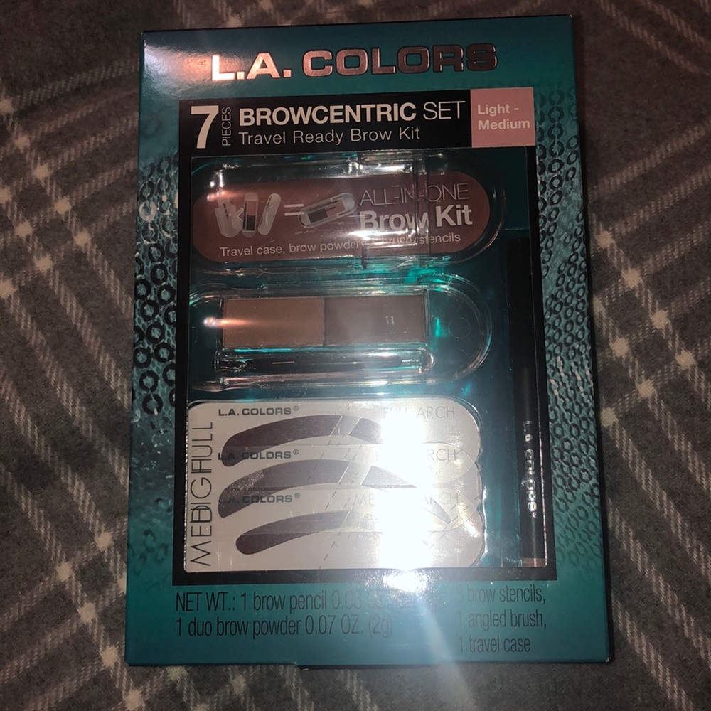 Makeup- eyebrow kit